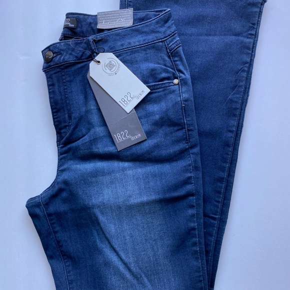 1822 Denim Slim Boot Cut size US14 NWT - Picture 2 of 6